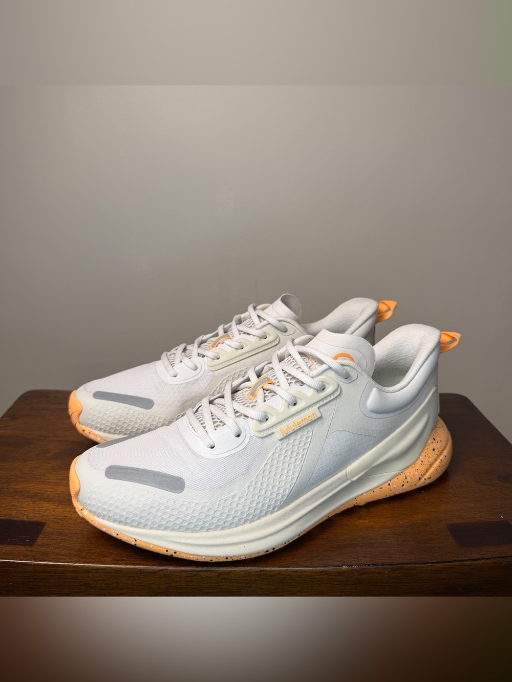 lululemon Blissfeel Trail Women’s 9 Light Vapor Bone Florid Orange Running Shoes